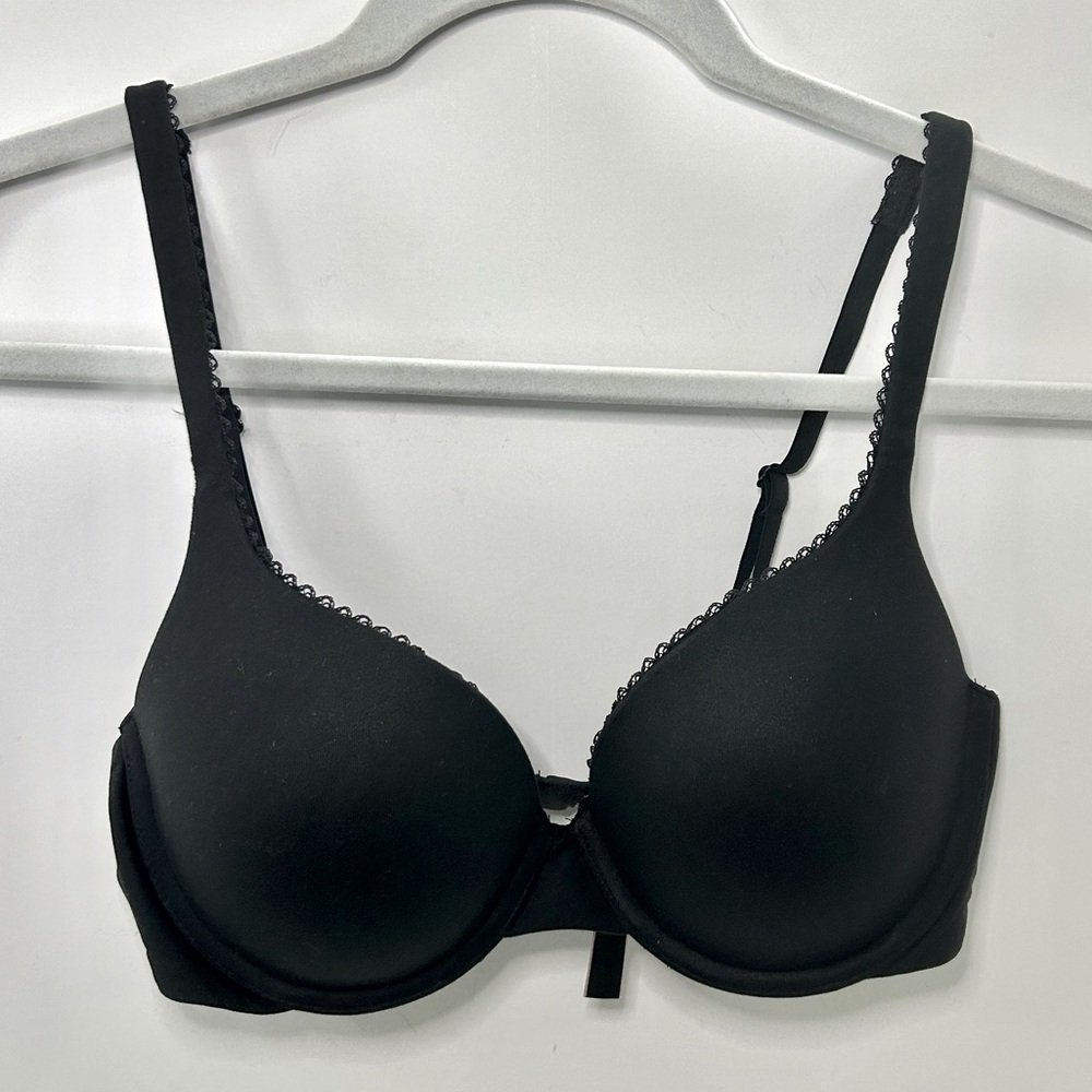 Victoria's Secret Perfect Shape Adjustable Strap Neutral Black Bra 34D